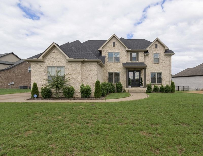 148 Compton St, Gallatin, TN 37066