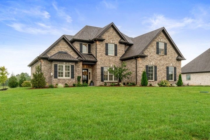 1561 North Side Dr, Murfreesboro, TN 37130