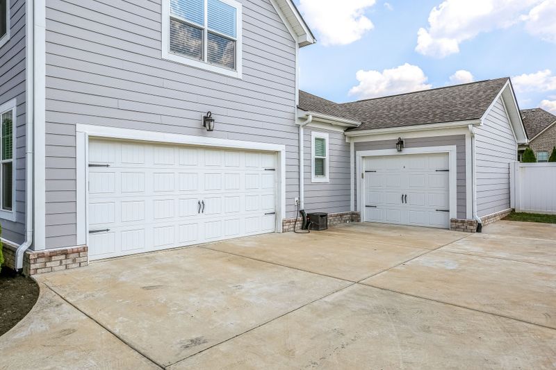 2828 Battleground Dr, Murfreesboro, TN 37129