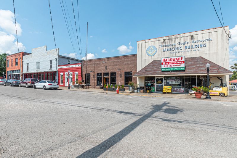 120 E Main St, Watertown, TN 37184