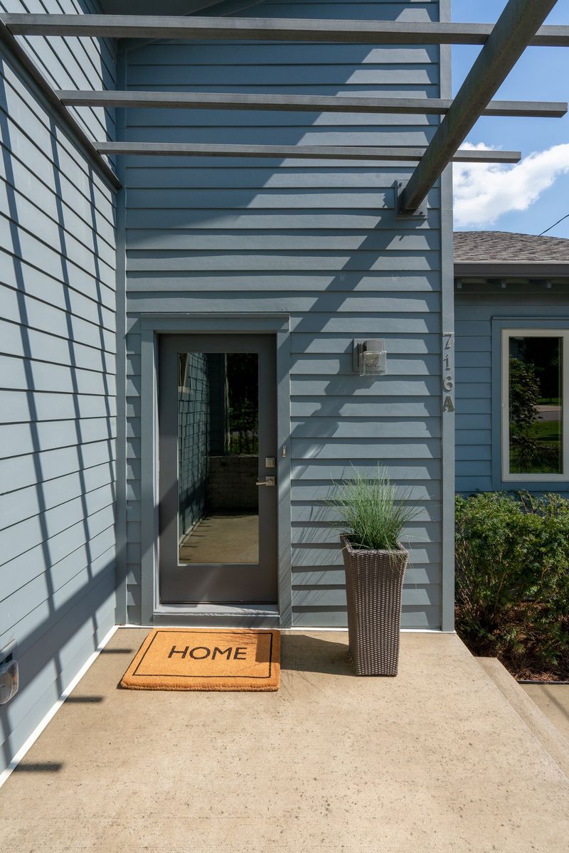 716A Groves Park Rd, Nashville, TN 37206