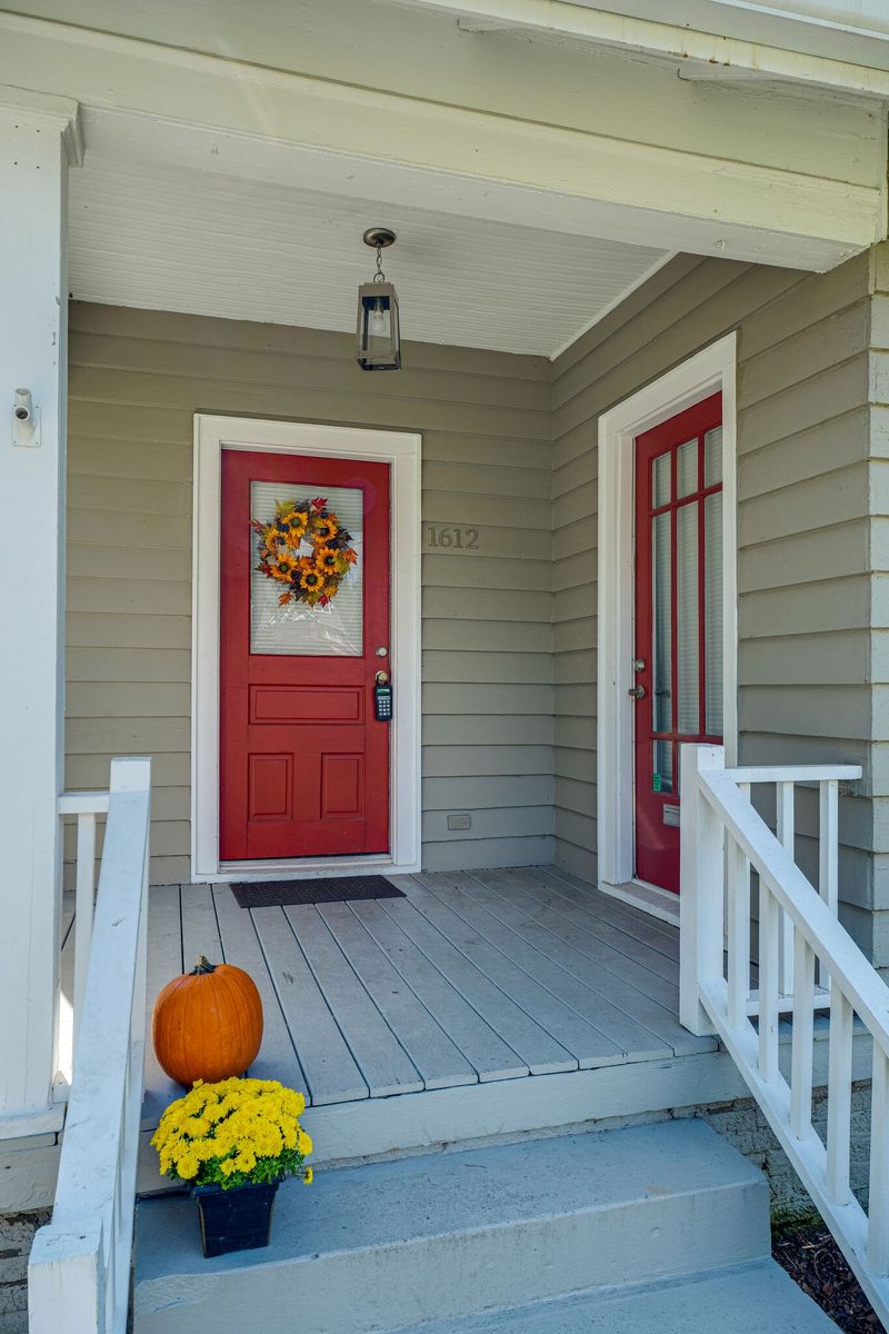 1612 Benjamin St, Nashville, TN 37206
