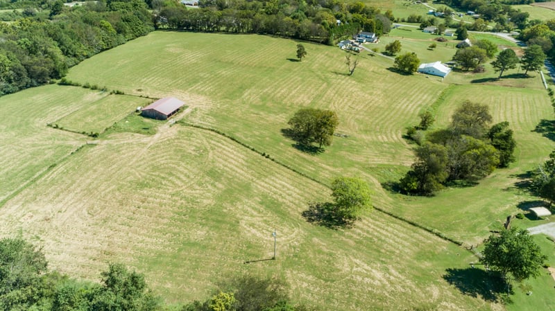2869 Morrow Ln, Columbia, TN 38401