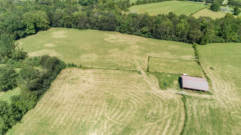 2869 Morrow Ln, Columbia, TN 38401