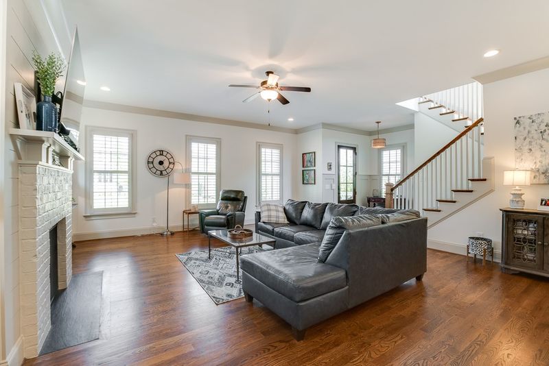 2007 General Martin Ln, Franklin, TN 37064