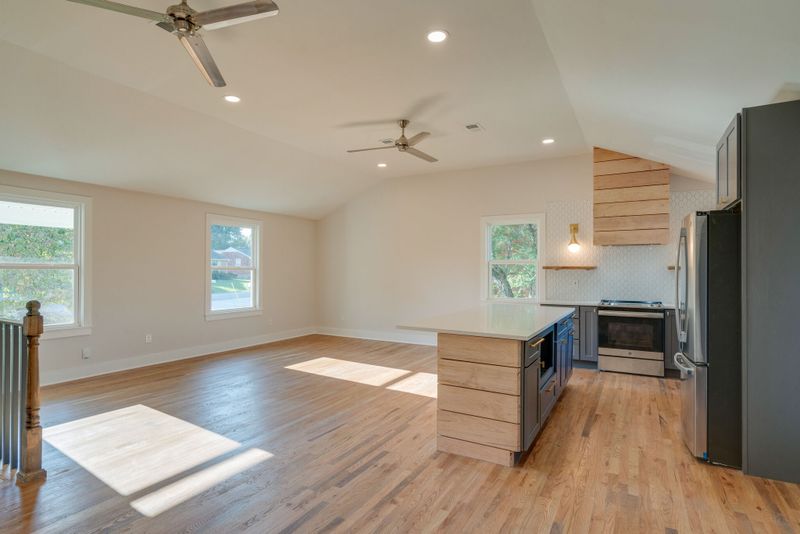 4732 Timberhill Dr, Nashville, TN 37211