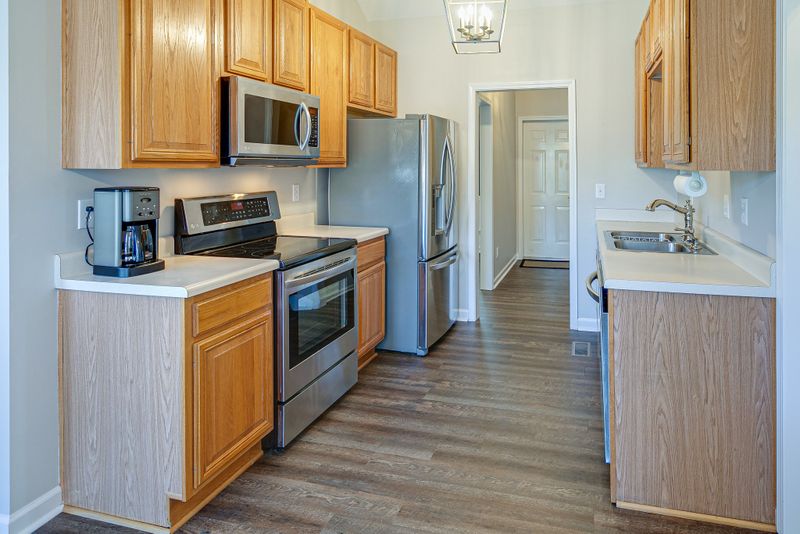 2717 New Port Royal Rd, Thompsons Station, TN 37179