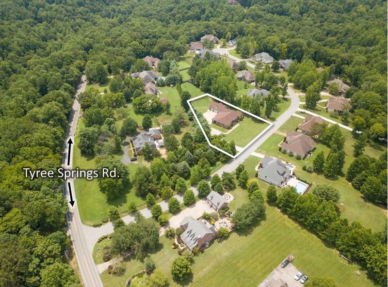1007 Wilderness Way, Cottontown, TN 37048