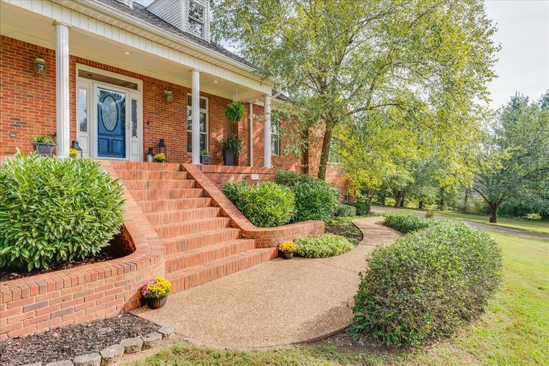 1924 Springcroft Dr, Franklin, TN 37067