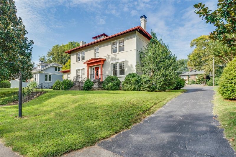1501 16th Ave S, Nashville, TN 37212