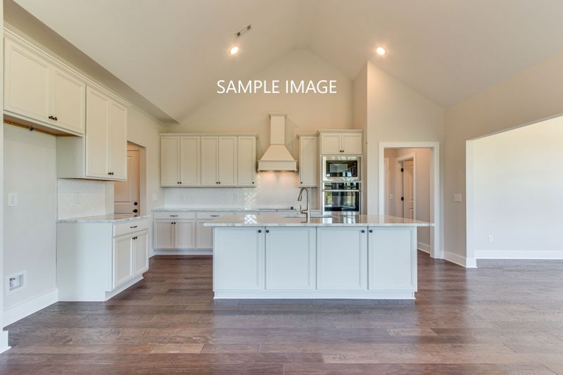 2323 Murano Dr, Murfreesboro, TN 37128
