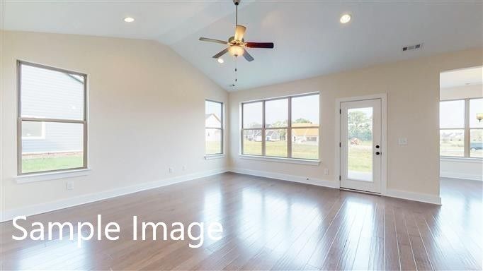 2404 Murano Dr, Murfreesboro, TN 37128