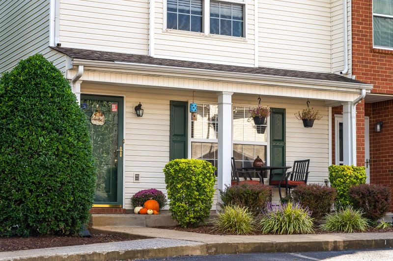 311 Shoshone Pl, Murfreesboro, TN 37128