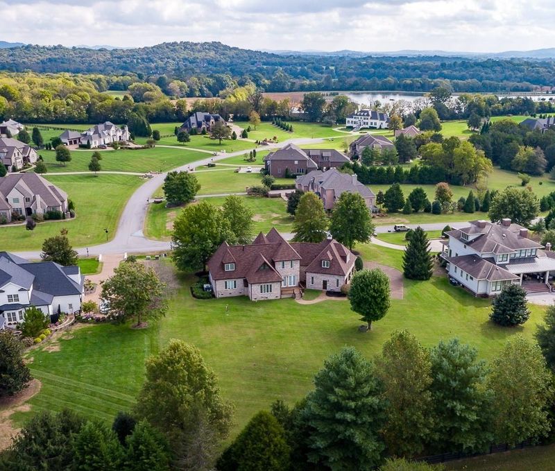 4213 Carrolton Dr, Franklin, TN 37064