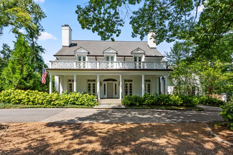 811 Lynnbrook Rd, Nashville, TN 37215