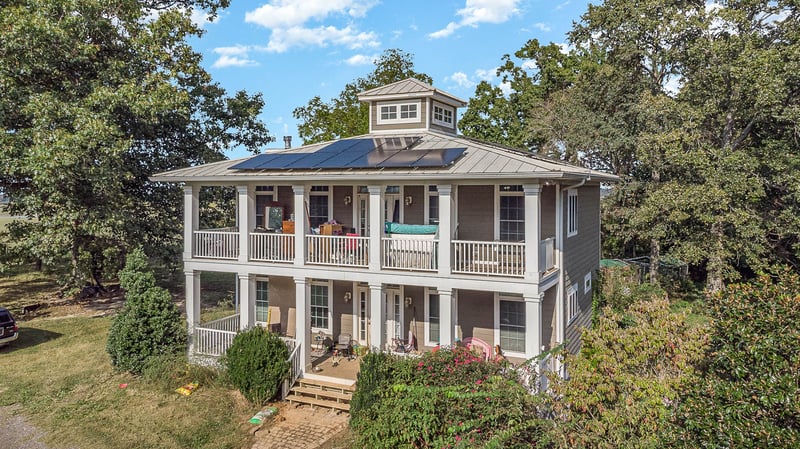 5427 Dowlen Rd, Cedar Hill, TN 37032