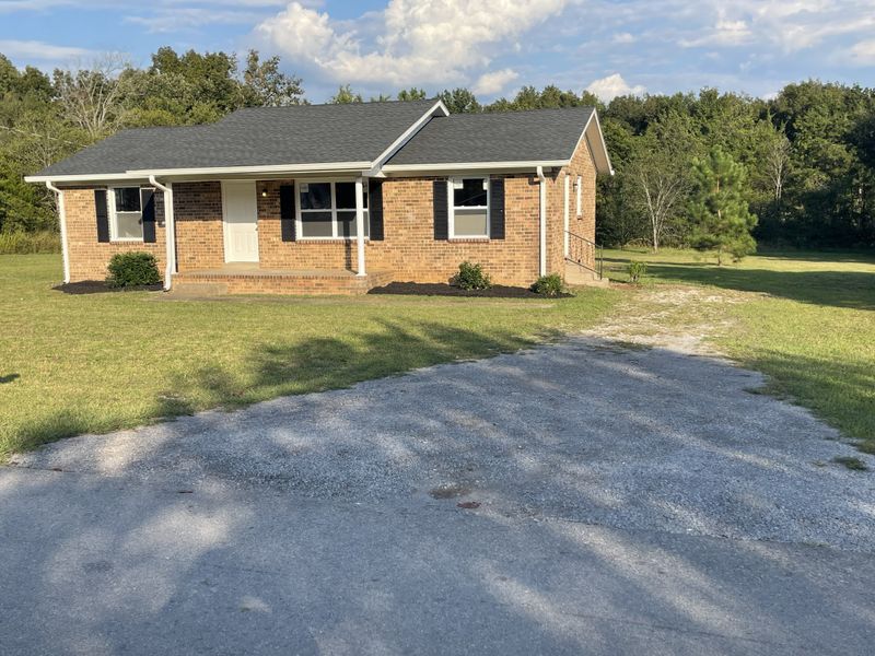 816 Phillips Faith Chapel Chur, Murfreesboro, TN 37130