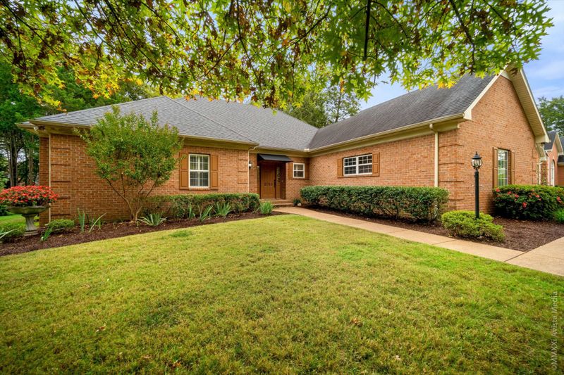 2010 Creekwalk Dr, Murfreesboro, TN 37130