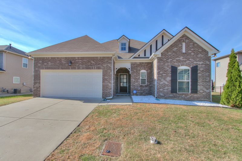 4253 Longfellow Dr, Nashville, TN 37214
