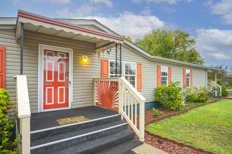 201 Capitol View Dr, Nashville, TN 37207