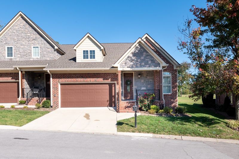 130 Nickolas Cir, Lebanon, TN 37087
