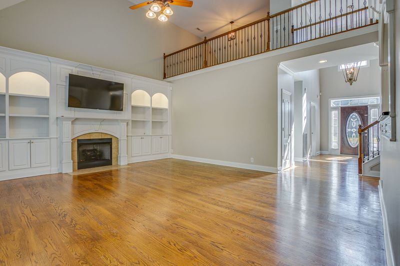 1907 Splash Pl, Murfreesboro, TN 37130