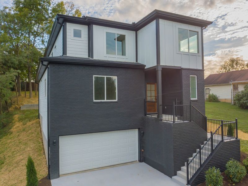 3528 Paragon Dr, Nashville, TN 37211