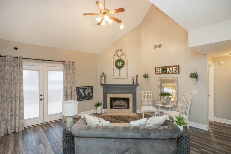 1907 Kinsale Ave, Murfreesboro, TN 37128