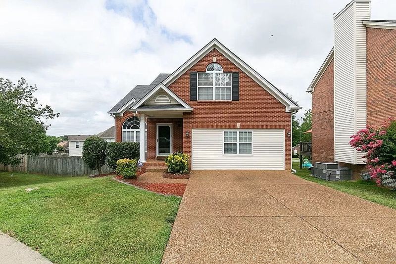 128 Summit Run Pl, Hermitage, TN 37076