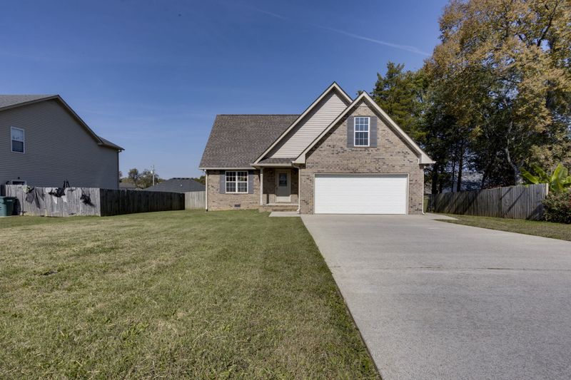 1517 John Galt Dr, Lebanon, TN 37087