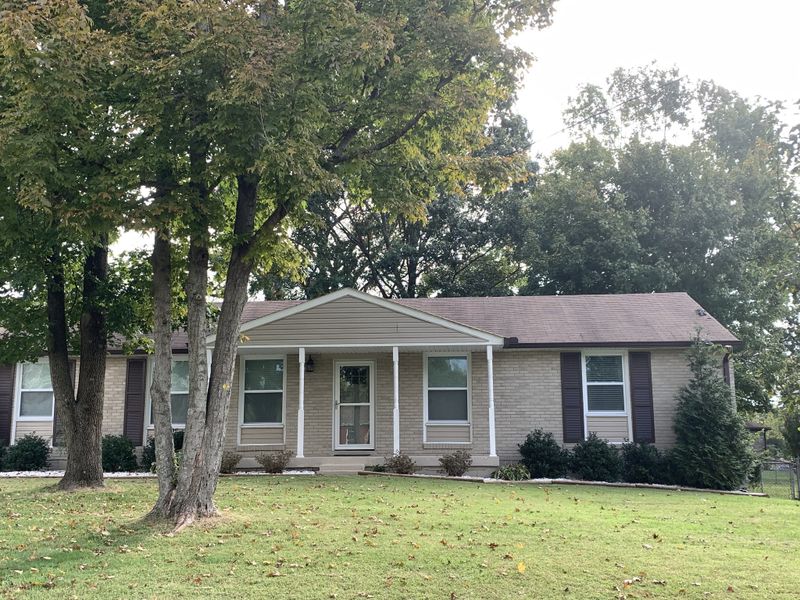 310 Gates Rd, Goodlettsville, TN 37072