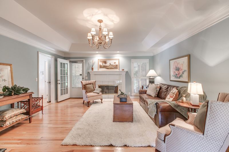 1910 Newton Ave, Murfreesboro, TN 37129