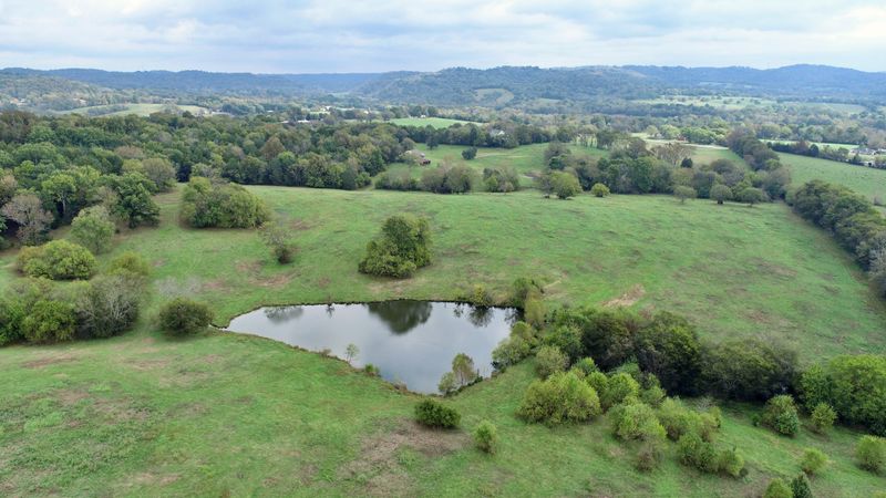 0 Hwy 31e, Bethpage, TN 37022
