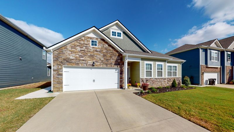 6540 Tulip Tree Dr, Murfreesboro, TN 37128