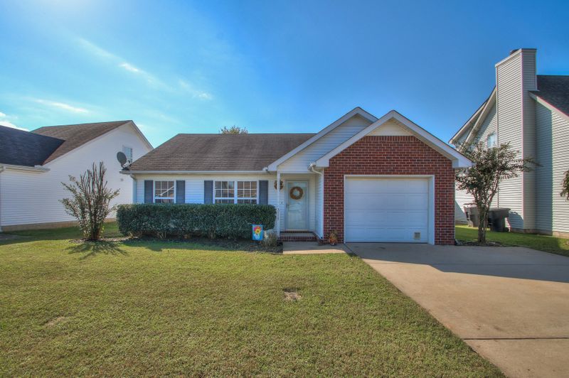 3111 Wellington Pl, Murfreesboro, TN 37128
