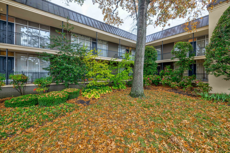 3909 Whitland Ave #102, Nashville, TN 37205