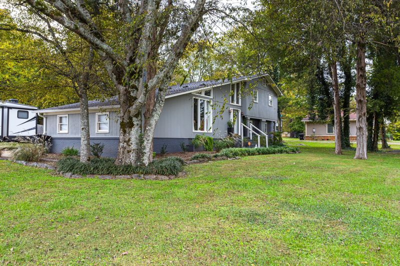 1603 Haynes Dr, Murfreesboro, TN 37129