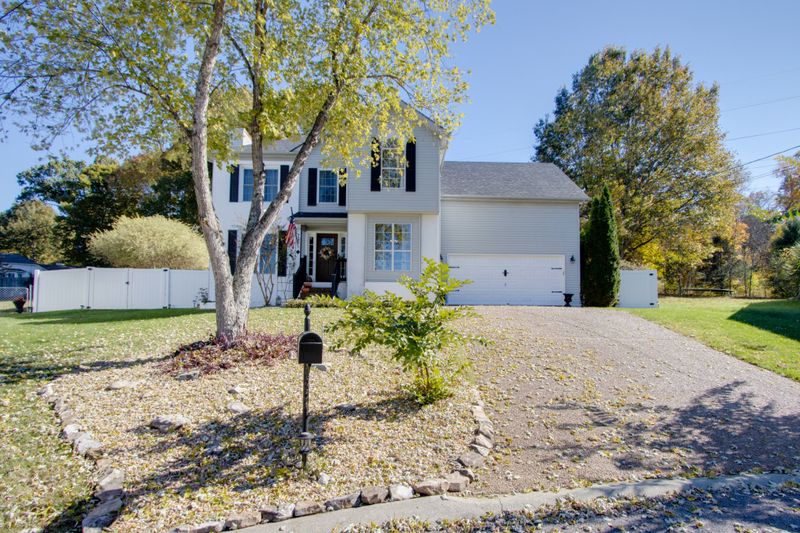 705 Cynthia Ct, Mount Juliet, TN 37122