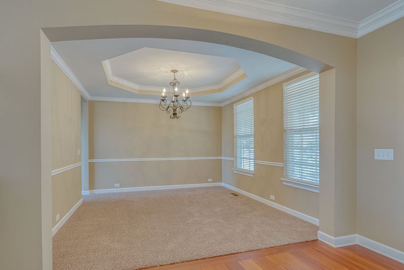 1413 Chantilly Ln, Franklin, TN 37067