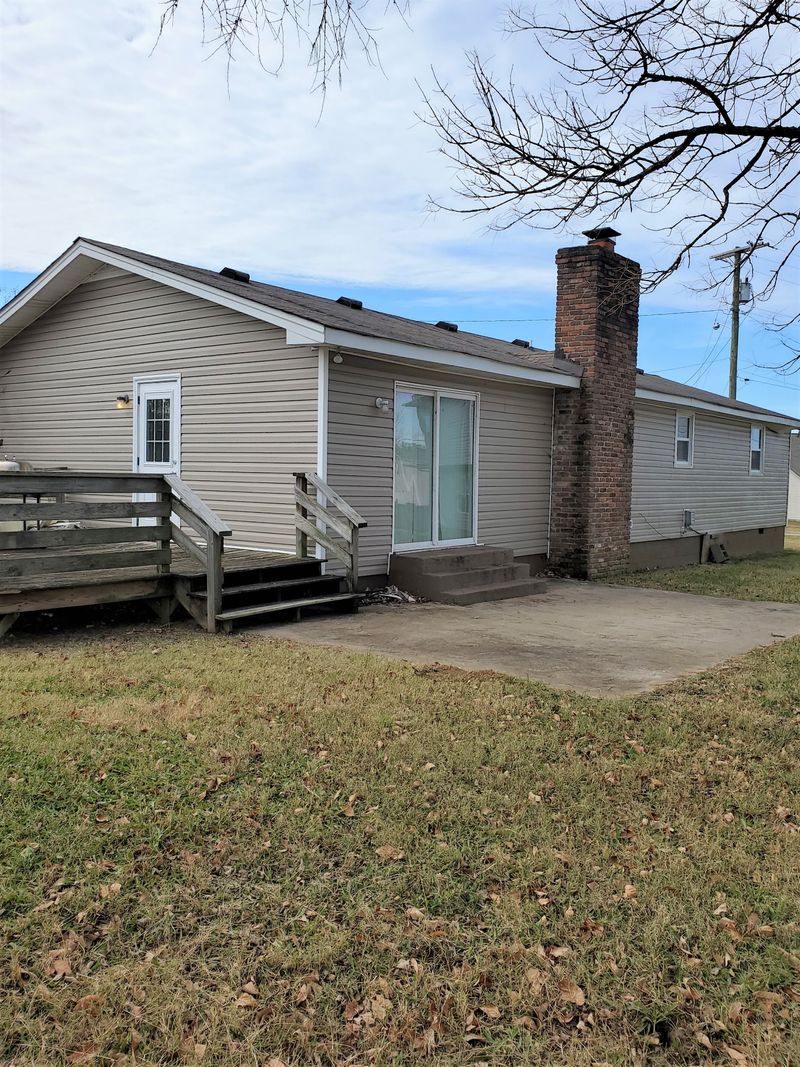 104 Chyntara Dr, La Vergne, TN 37086