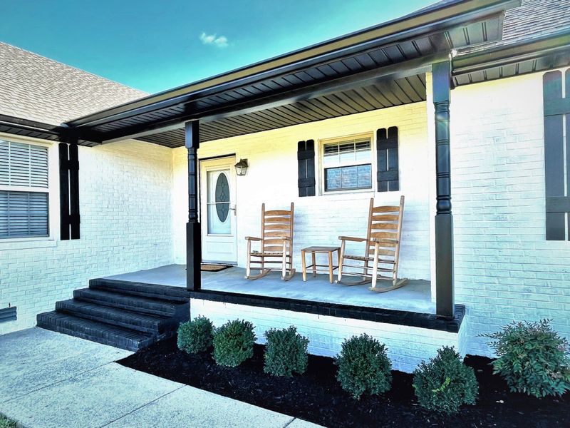 5602 Elam Rd, Murfreesboro, TN 37127