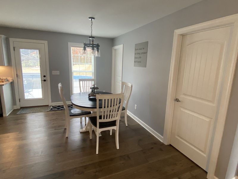 1275 Smiley Troutt Rd, Bethpage, TN 37022