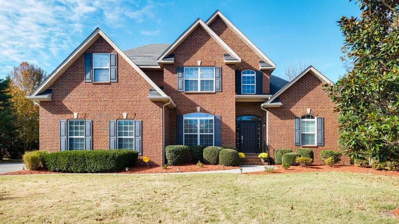 2737 Jim Houston Ct, Murfreesboro, TN 37129