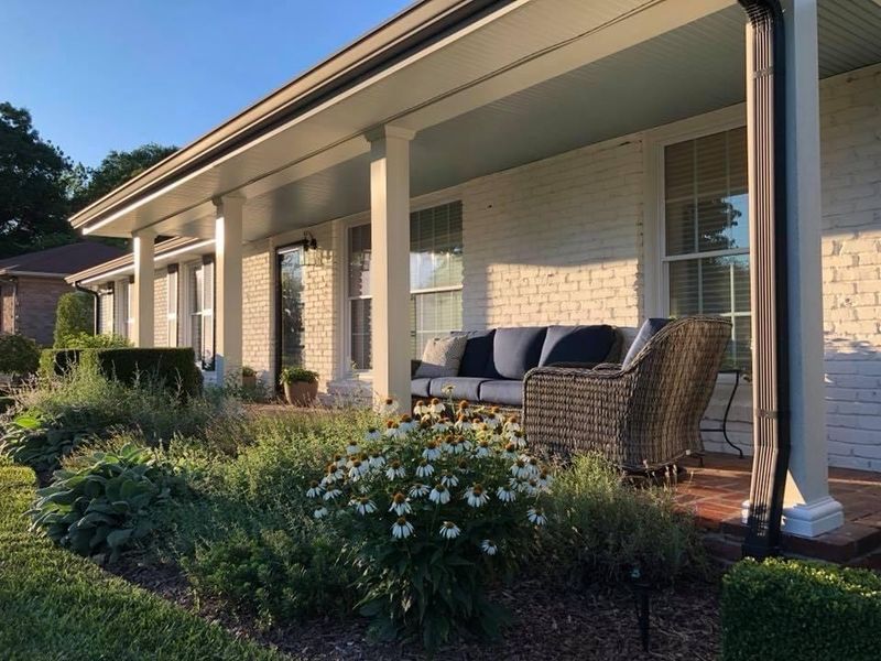2512 Stones River Ct, Nashville, TN 37214