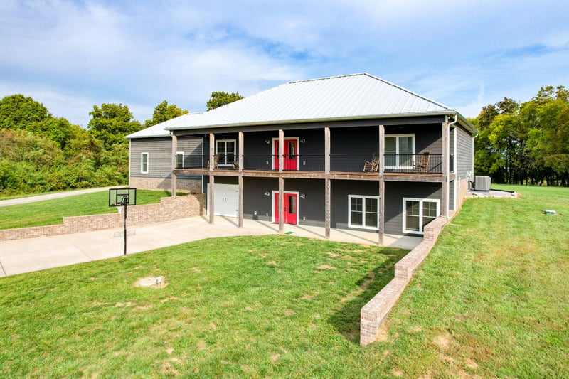 4637 Oregon Rd, Milton, TN 37118