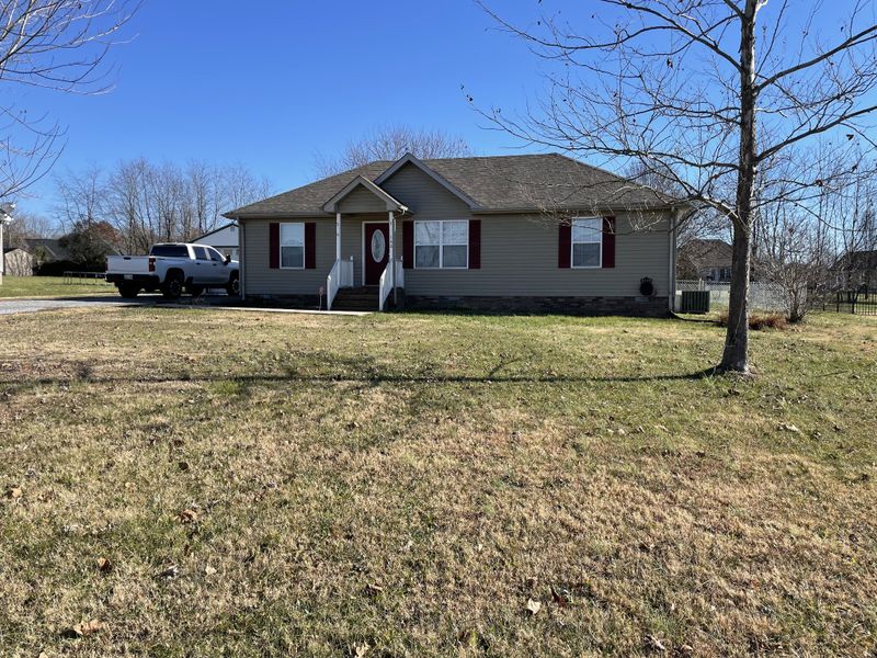 140 Alice Smith Dr, Portland, TN 37148