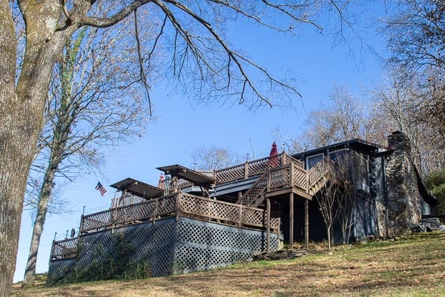 231 Mountain Ln, Milton, TN 37118