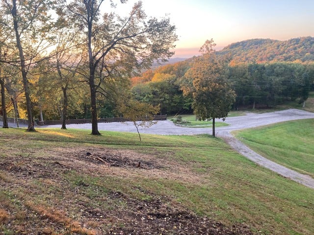 231 Mountain Ln, Milton, TN 37118