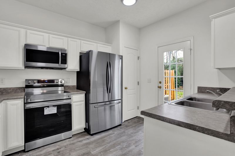 5217 Southfork Blvd, Old Hickory, TN 37138