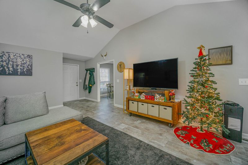 2506 Woods Ct, Murfreesboro, TN 37130
